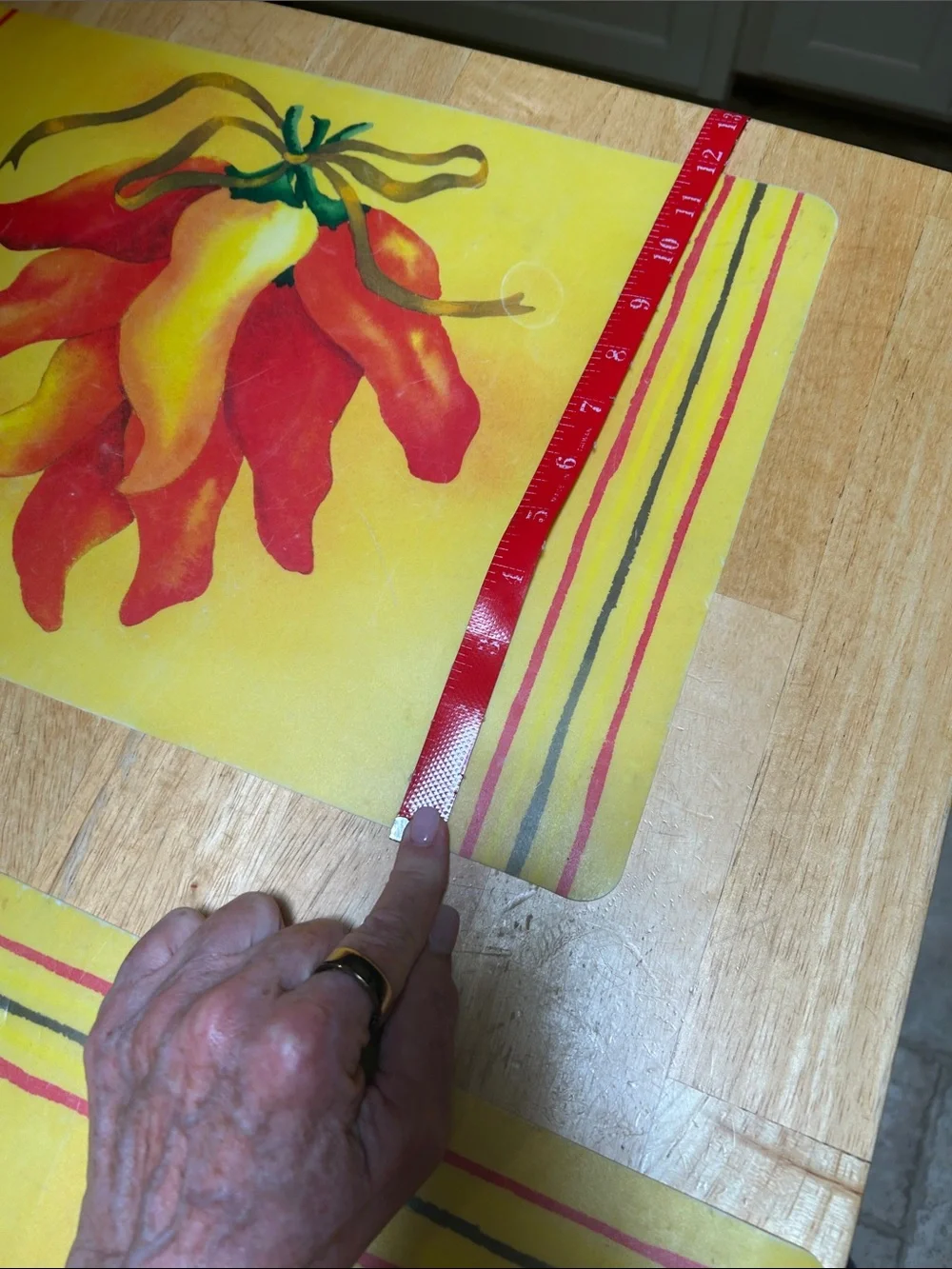 Bright Yellow Floral Plastic Wipe Off Placemat Set - Red & Green Chili 🌶️Accents